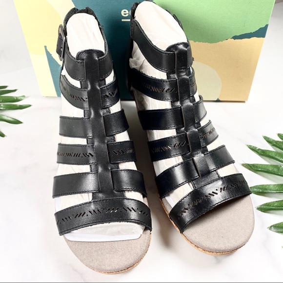 NIB Earth Woodland Sunny Caged Wedge Sandal 9M - Picture 3 of 9